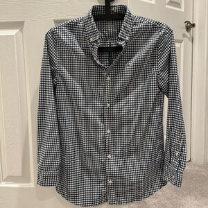 Boys Vineyard Vines Performance button down shirt